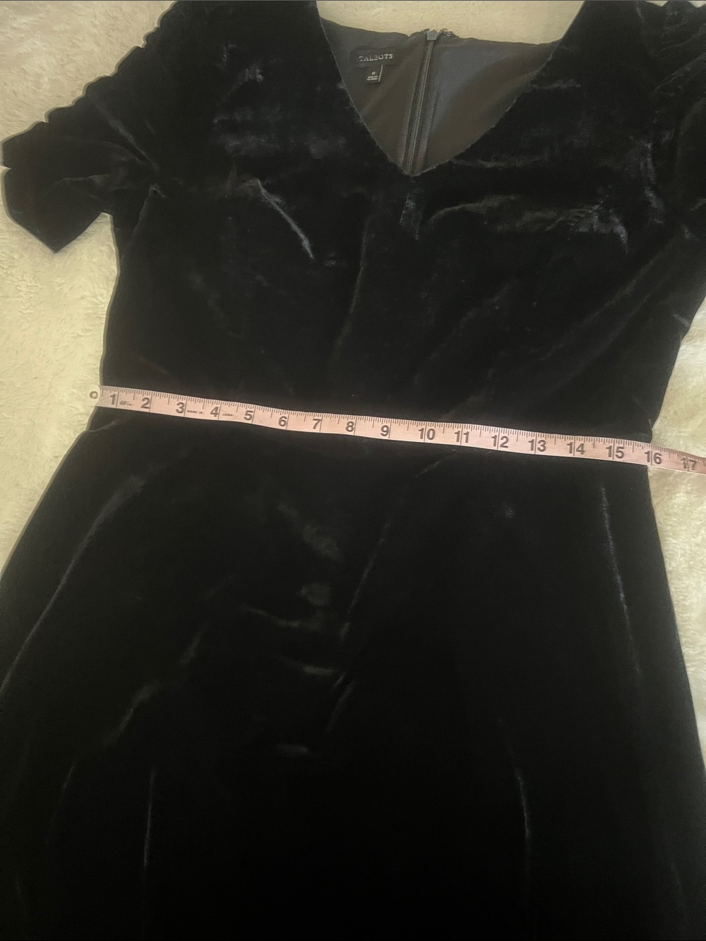 Talbots woman’s Black Velvet V-Neck velvet Midi Dress with Puff Sleeves size 8 - Picture 14 of 17